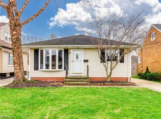 1717 1/2 Grovewood Ave, Parma, OH 44134