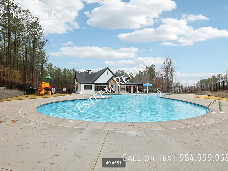 121 Klamath Dr — Photo 45
