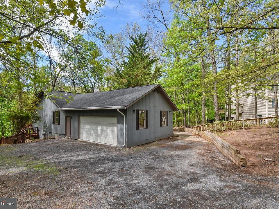 1st image of 102 Northwood Cir