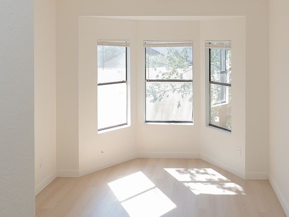 5th image of 9504 Kempler Dr
