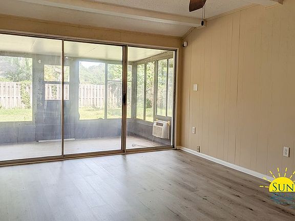 5th image of 304 Briarwood Cir