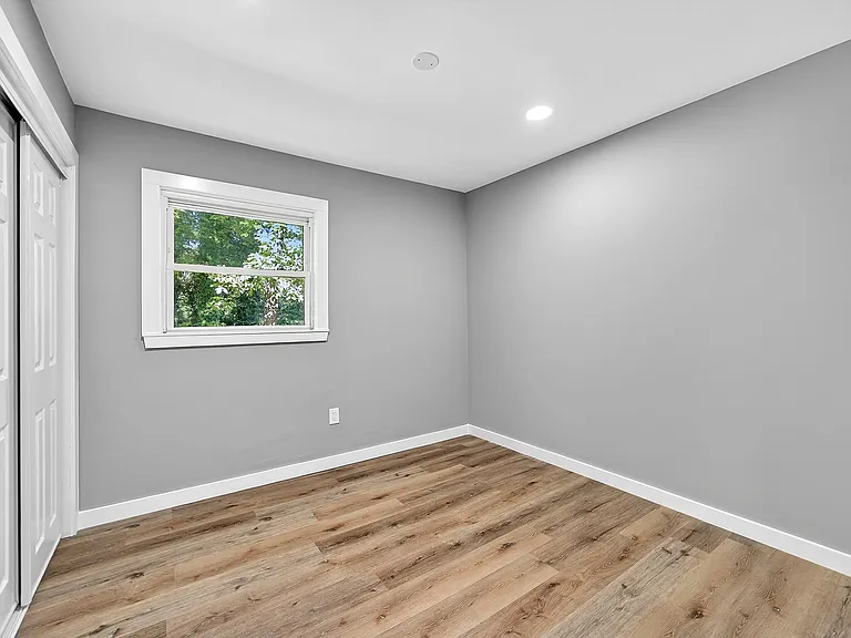 1864 Glen Echo Dr — Photo 12