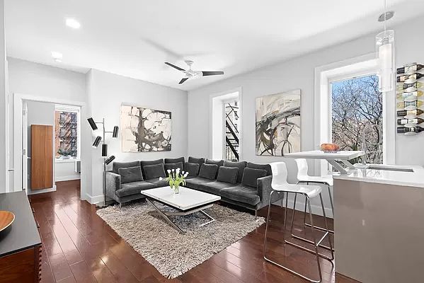 1st image of 142 Edgecombe Ave #2B