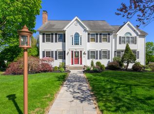 49 Fieldstone Dr, Gardner, MA 01440