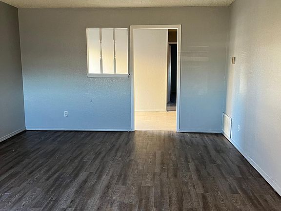 4th image of 111 Cripple Creek Ln #111A