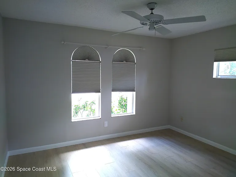 530 Rio Ln — Photo 13