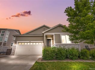 226 S Shady Grove Ct, Aurora, CO 80018