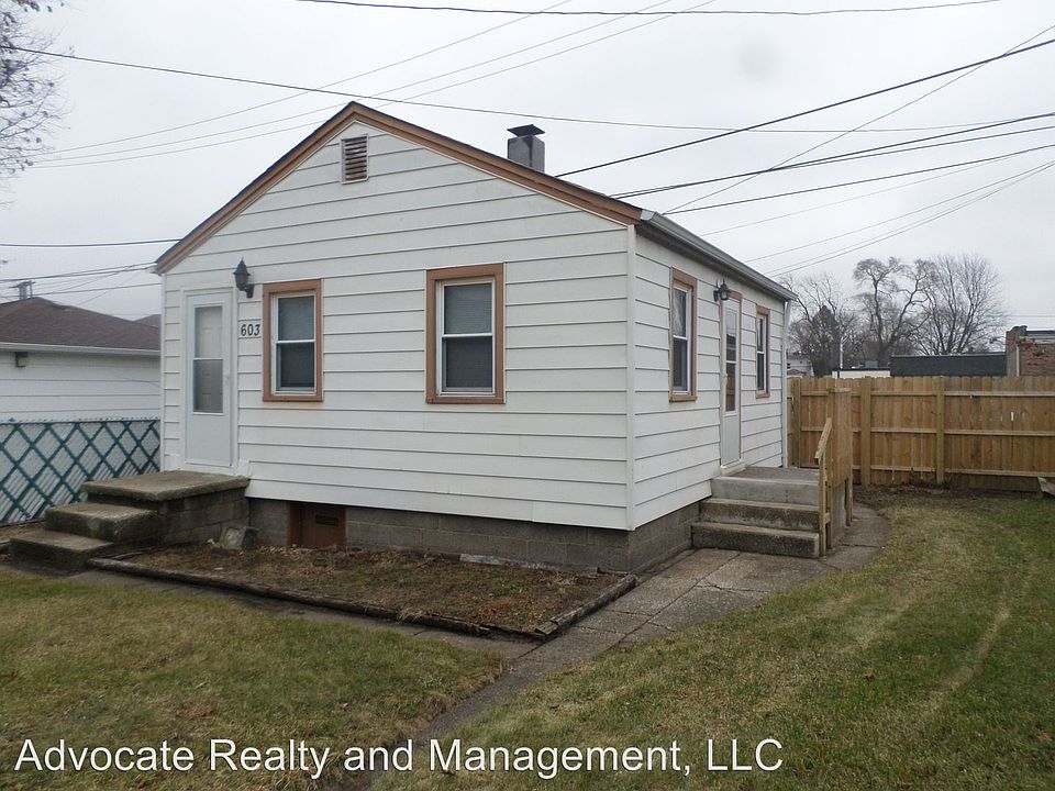 1st image of 603 Greenbay Ave #2