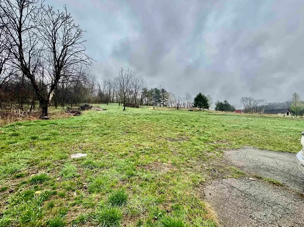 1126 Jenkins St, Uniontown, PA 15401