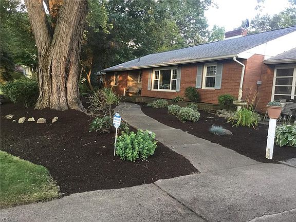 4th image of 6200 Easton St