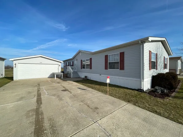 4924 Colonial Dr, Monee, IL 60449