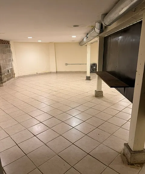 1133 N California Ave #1F — Photo 11