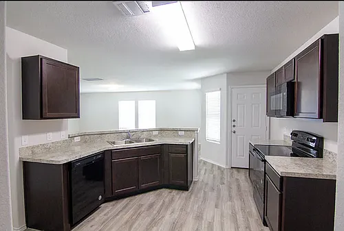 Floor plan 1017 Crossing Drive