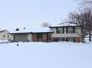 4604 N Laura Dr, Janesville, WI 53548