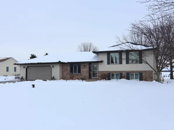 4604 N Laura Dr, Janesville, WI 53548