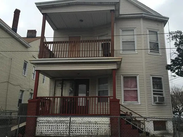 15 Rosa Parks Blvd #4, Paterson, NJ 07524
