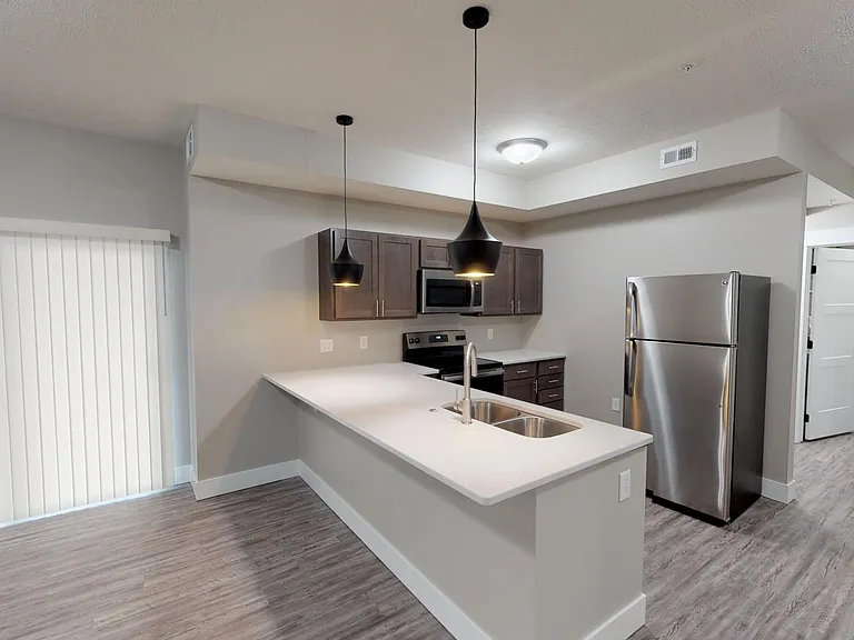 Prairie Heights Apartments — Photo 129