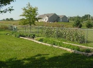 560 Tori St, Omro, WI 54963