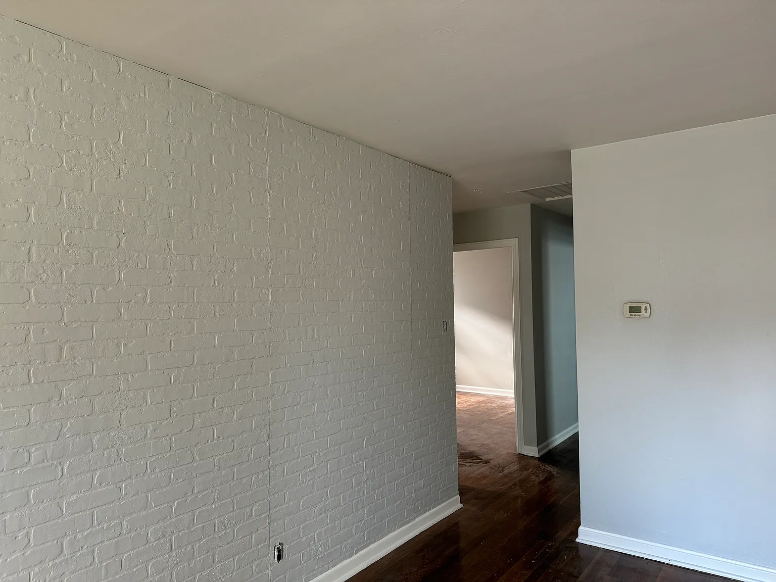 3 bed, $1,695 — Photo 2