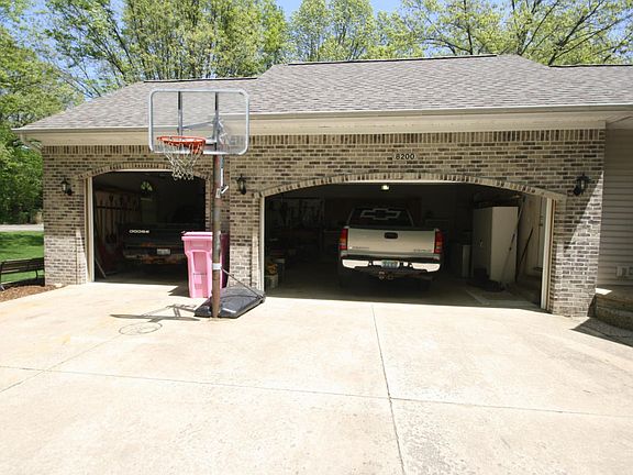3rd image of 8200 Piney Woods Dr SE
