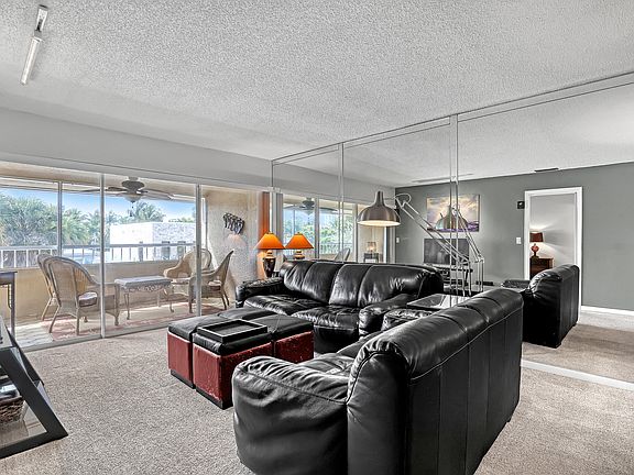 3rd image of 1100 Surf Road #215
