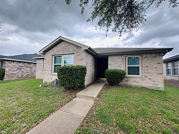2nd image of 2463 Marimont Ln