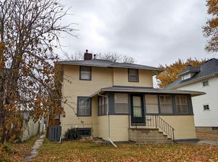 120 Home Park Blvd, Waterloo, IA 50701