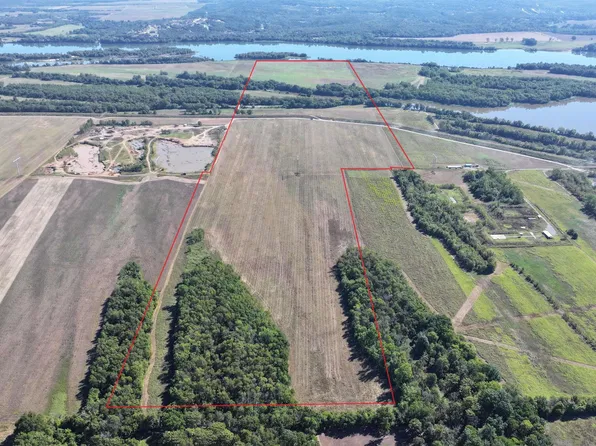 (undisclosed Address), Roland, AR 72135