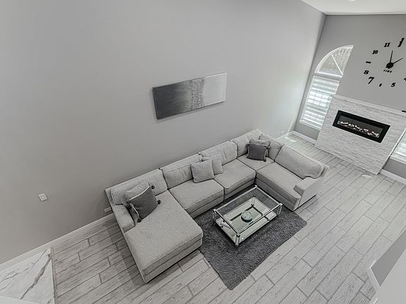 4th image of 1513 W Orchard Pl