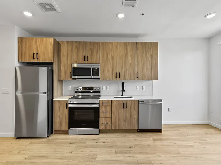 Oso Apartments — Photo 82