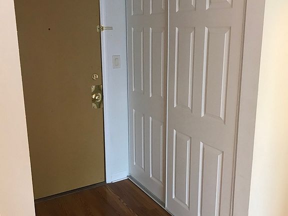 4th image of 4000 Bayside Dr Unit 308