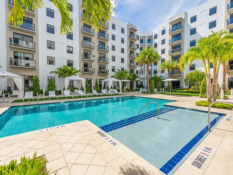 SoLe Mia Rentals — Photo 90