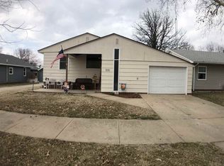 1010 Main St, Alma, NE 68920