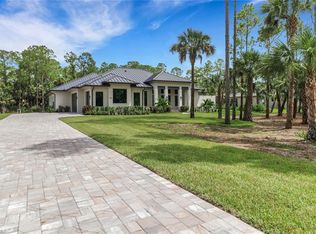 524 13th St SW, Naples, FL 34117
