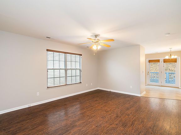 5th image of 10560 Missoula Way