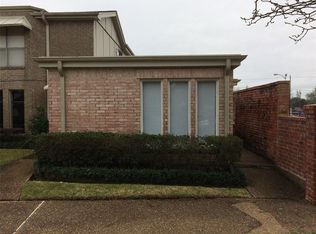 1301 Town Cir #4, Baytown, TX 77520