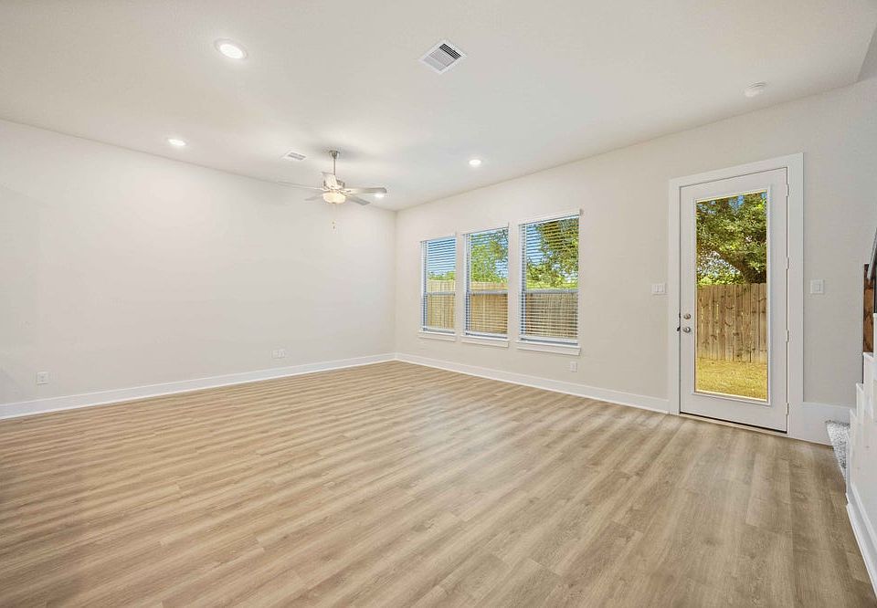 13423 Sun Cay Drive - Nimitz - Family Room