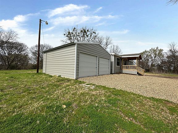 2nd image of 2072 N State Highway 37