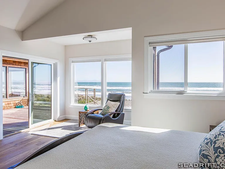 254 Seadrift Rd — Photo 17
