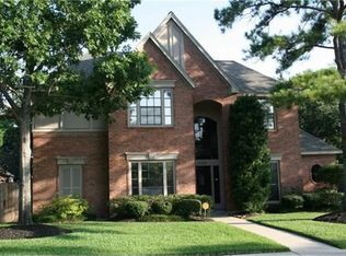 16926 Scenic Lakes Way, Houston, TX 77095