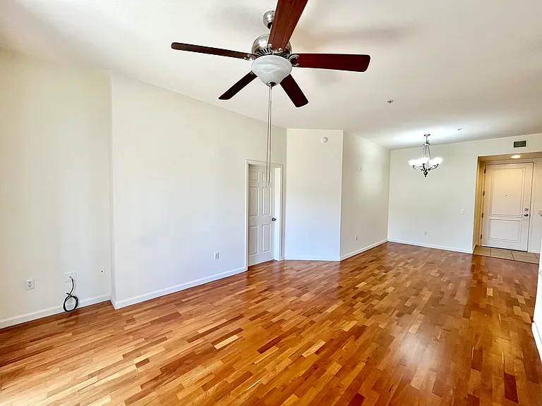 15 E Agate Ave #407 — Photo 42