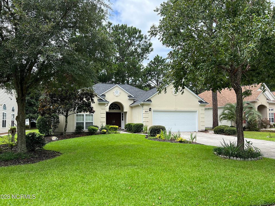 1st image of 923 Sandpiper Bay Drive SW