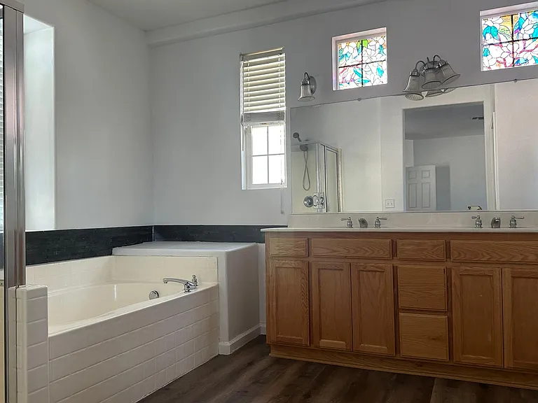 2230 Gibralter Ln — Photo 15