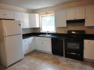 40 Corte Real Ave, East Falmouth, MA 02536