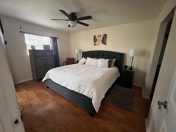 3rd image of 14661 Lakewood Trace Ct #304