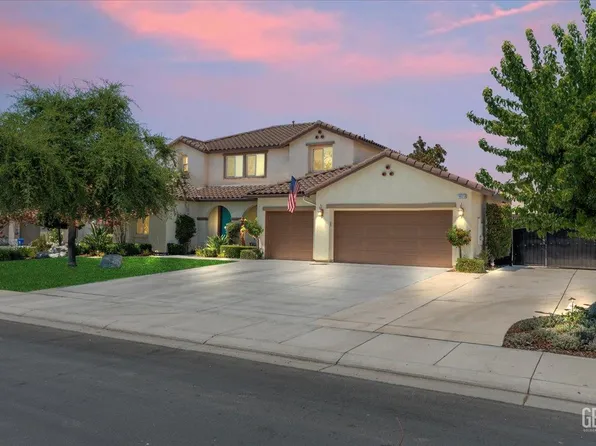 16018 La Strada Ct, Bakersfield, CA 93314