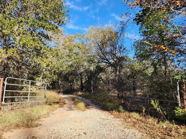 266 GAYLE LN LOT 80, Poteet, TX 78065