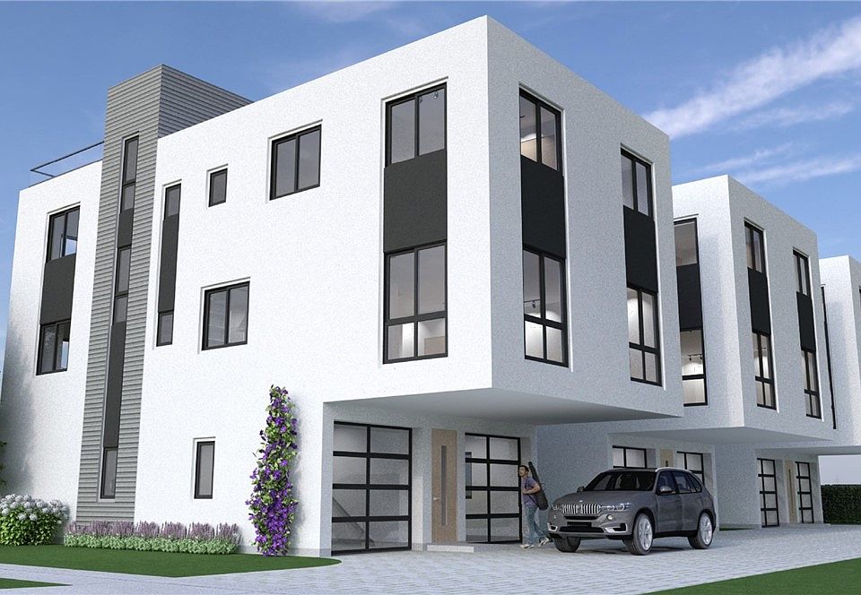 1st image of 10742 Hortense St #19