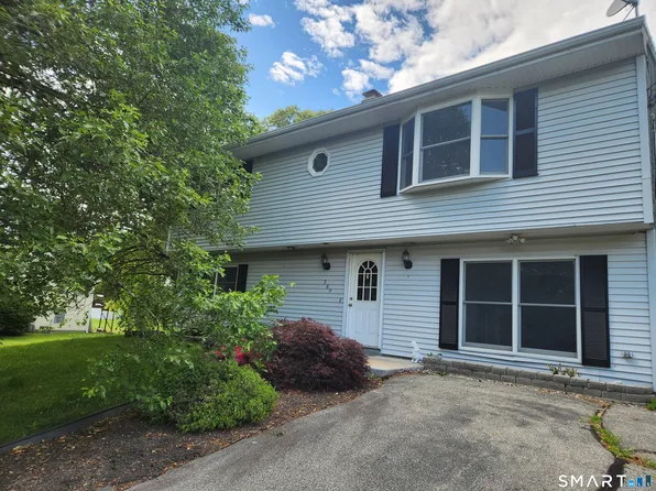 289 Salem Turnpike, Norwich, CT 06360