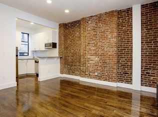 207 8th Ave #2F, New York, NY 10011